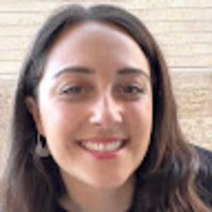 Meet your Posher, Chaya